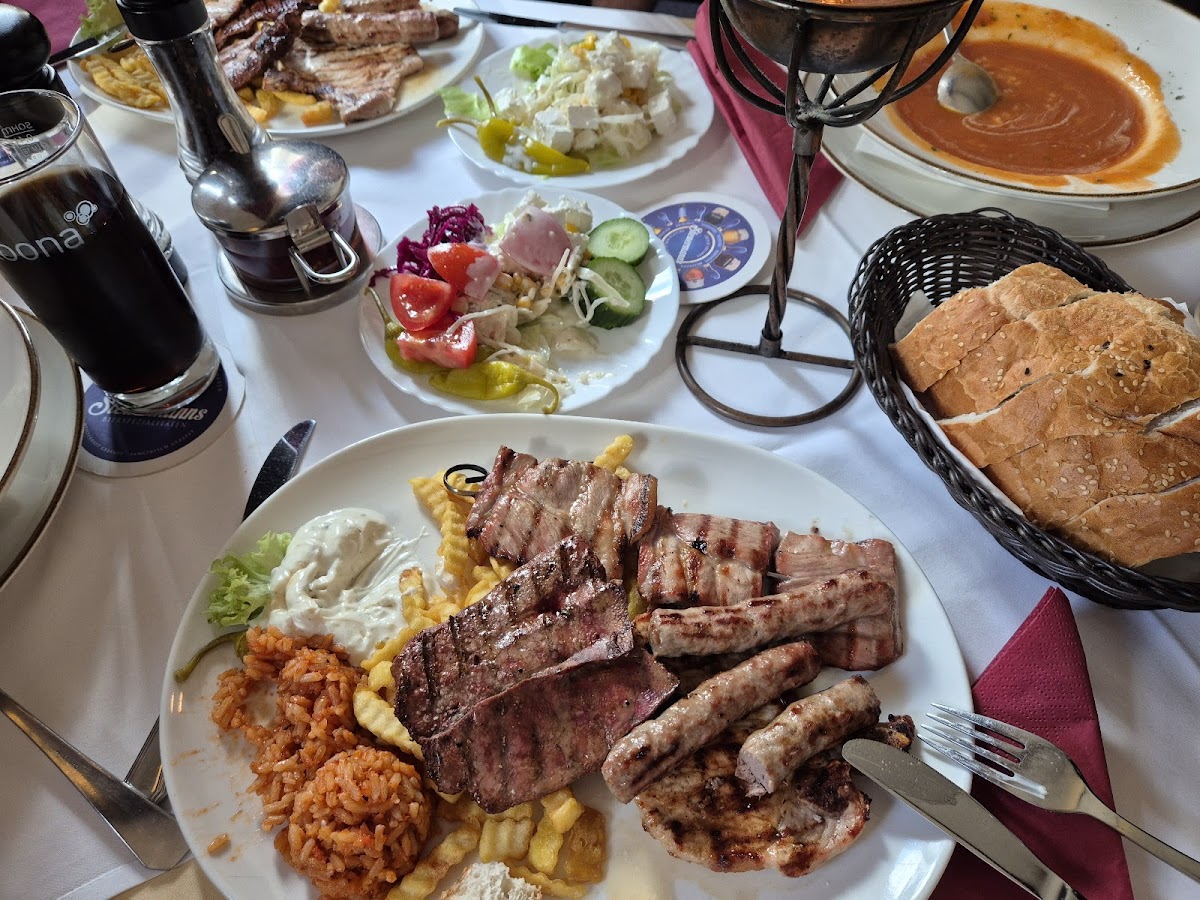 Paprika Grill Photo 3