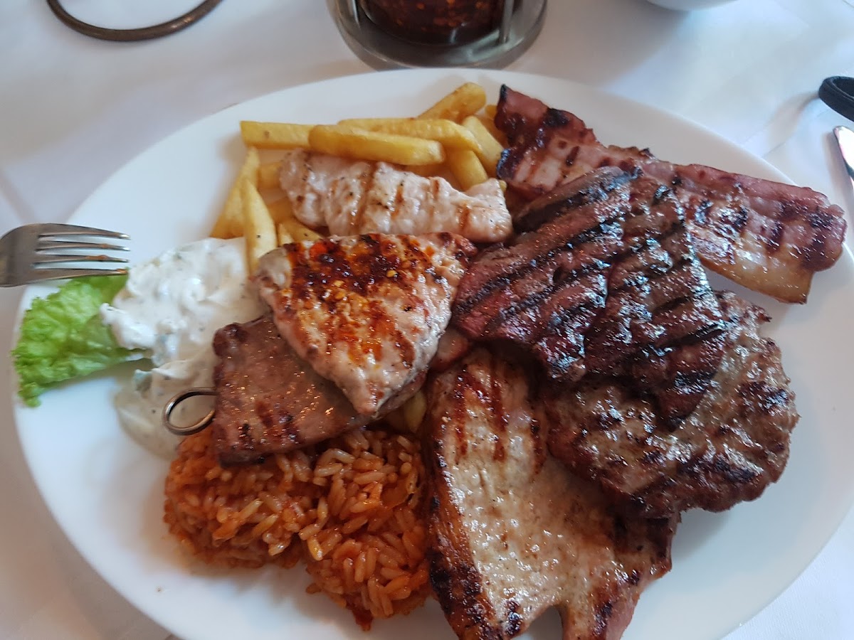 Paprika Grill Photo 5