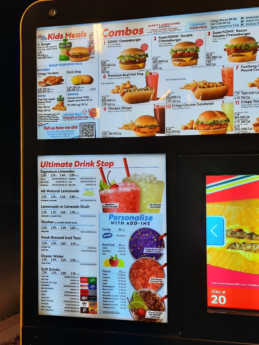 Sonic Drive-In Photo 4
