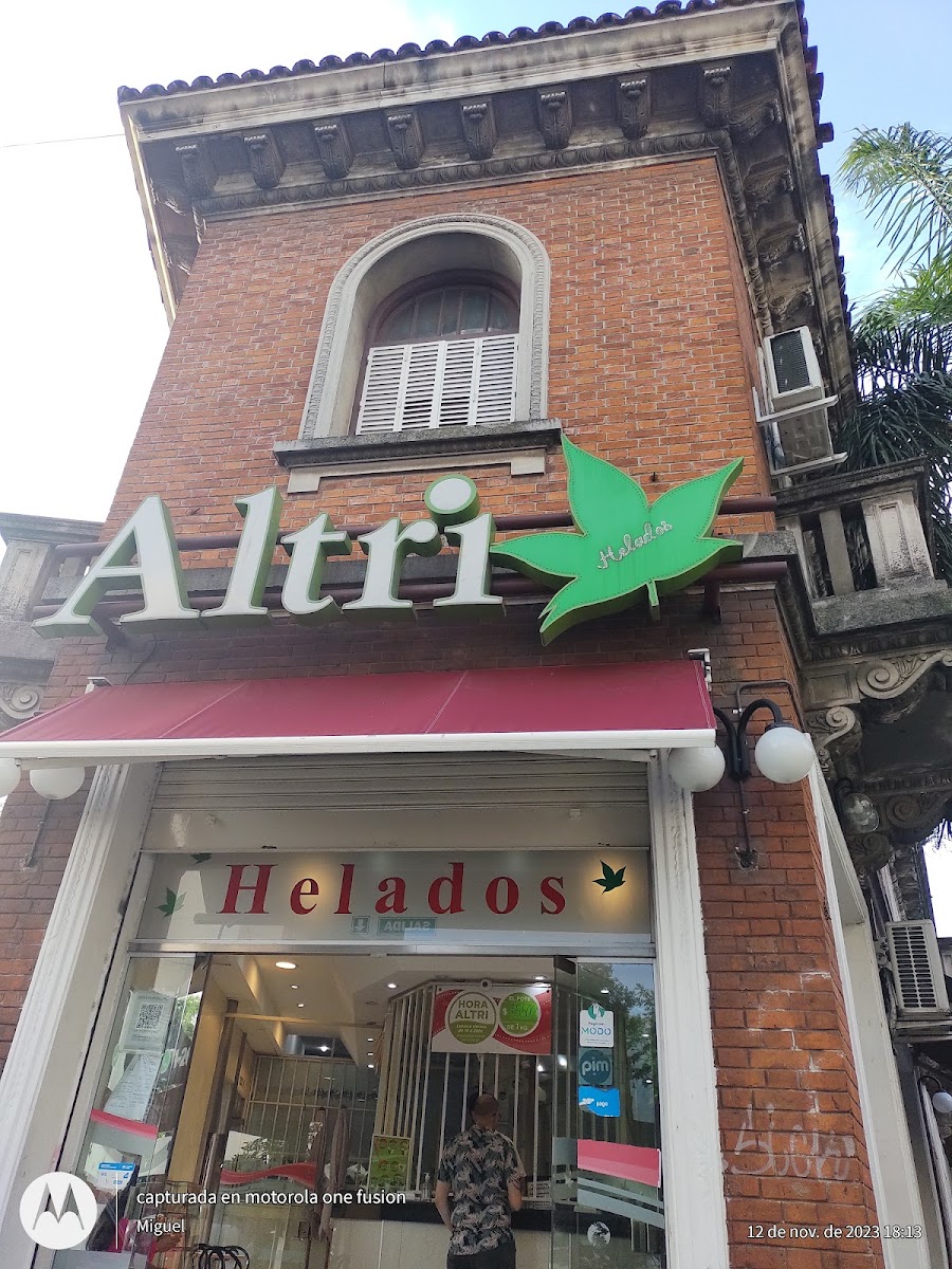 Heladería Altri (sucursal Floresta) Photo 3