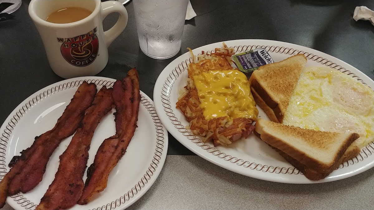Waffle House Photo 5