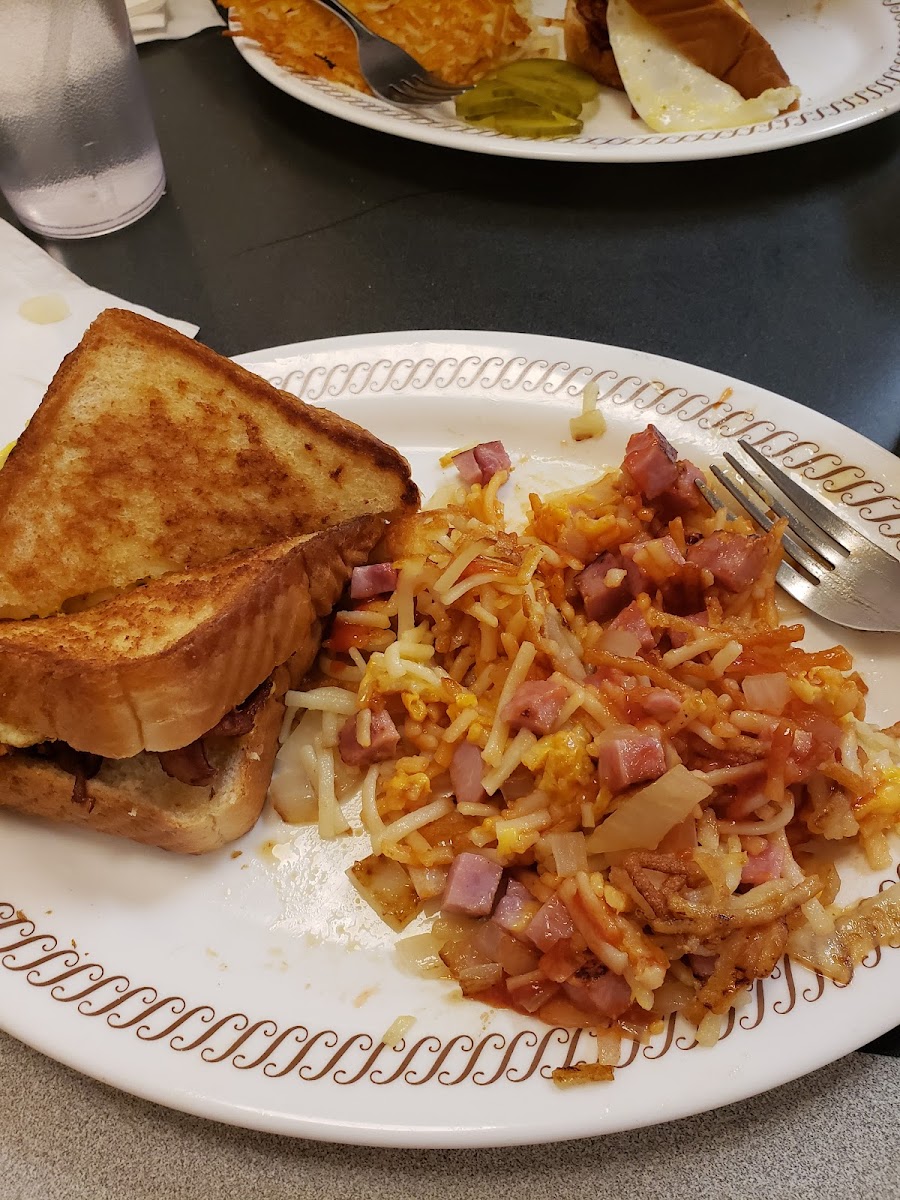 Waffle House Photo 9