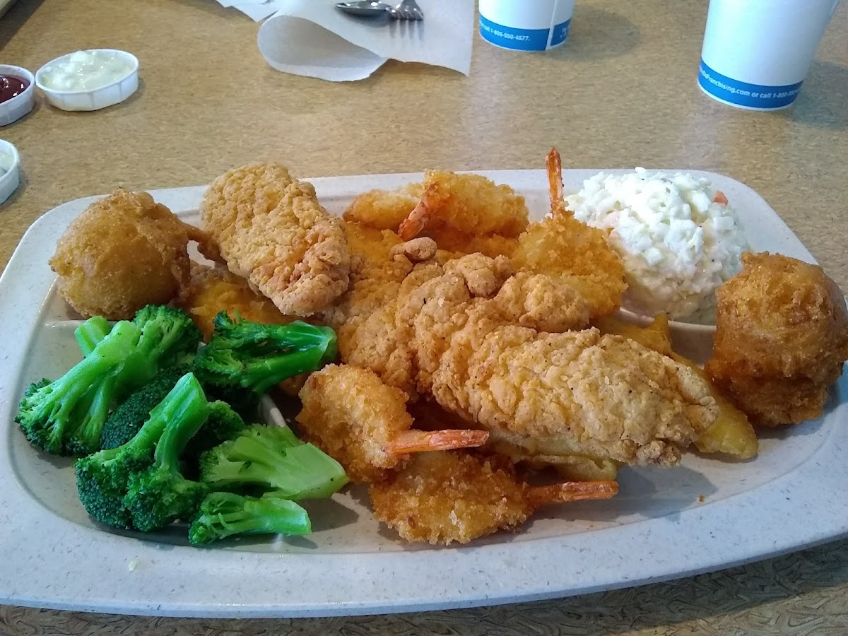 Captain D's Photo 8
