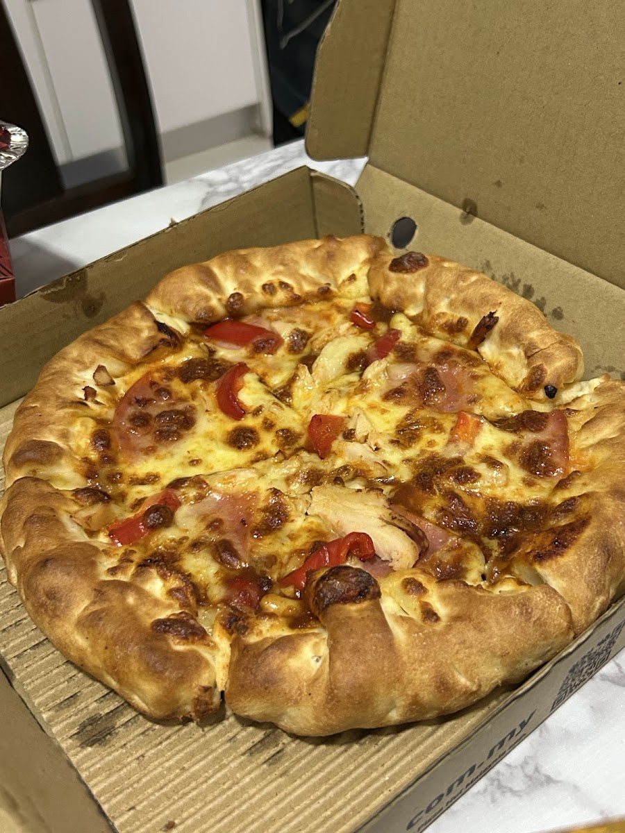Pizza Hut Photo 4