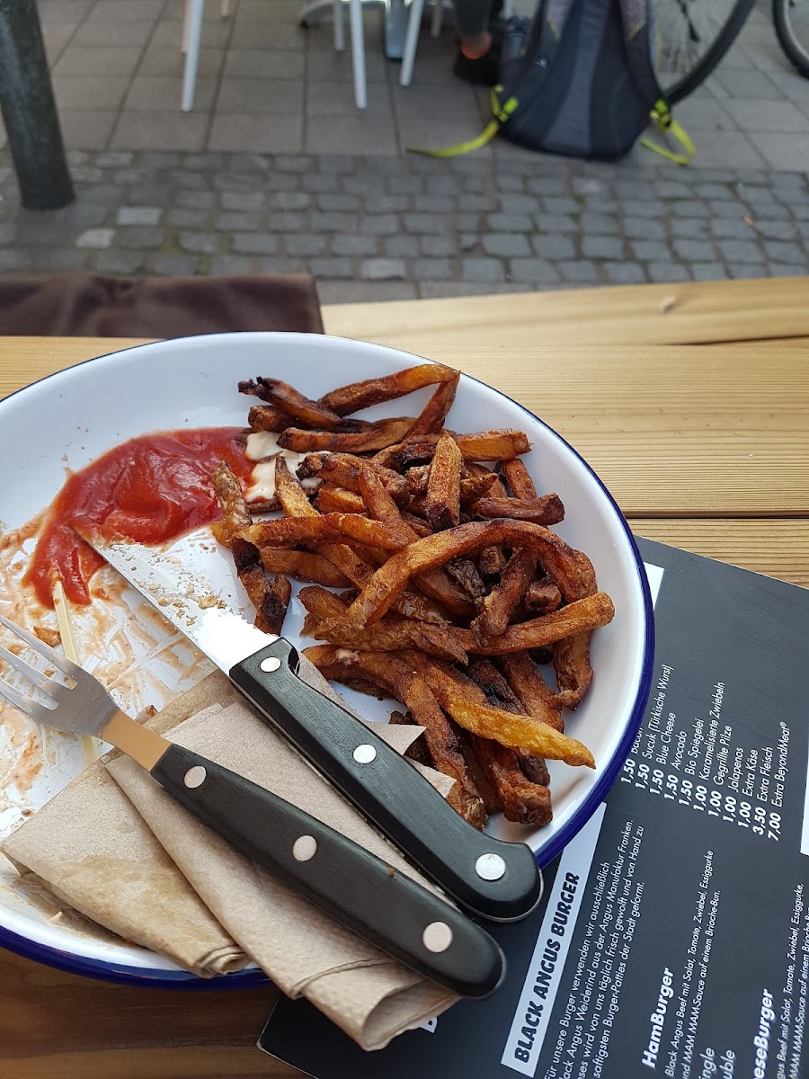 Mam-Mam Burger Photo 6