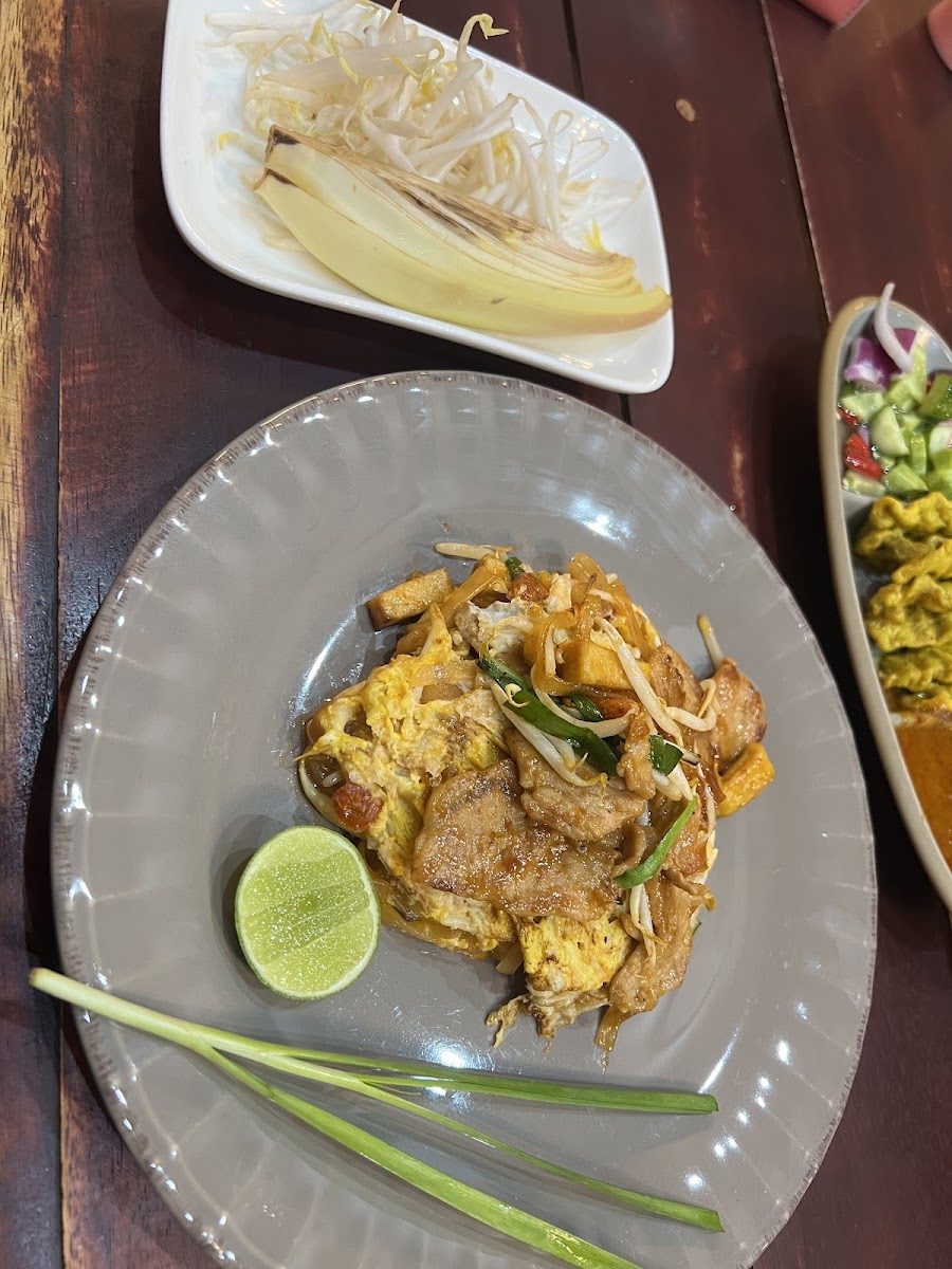 หมูสะเต๊ะ​เจ๊น้อย​ วังหลัง6​ (เจ้าเก่าหน้ารพ.ธนบุรี)​ Photo 5