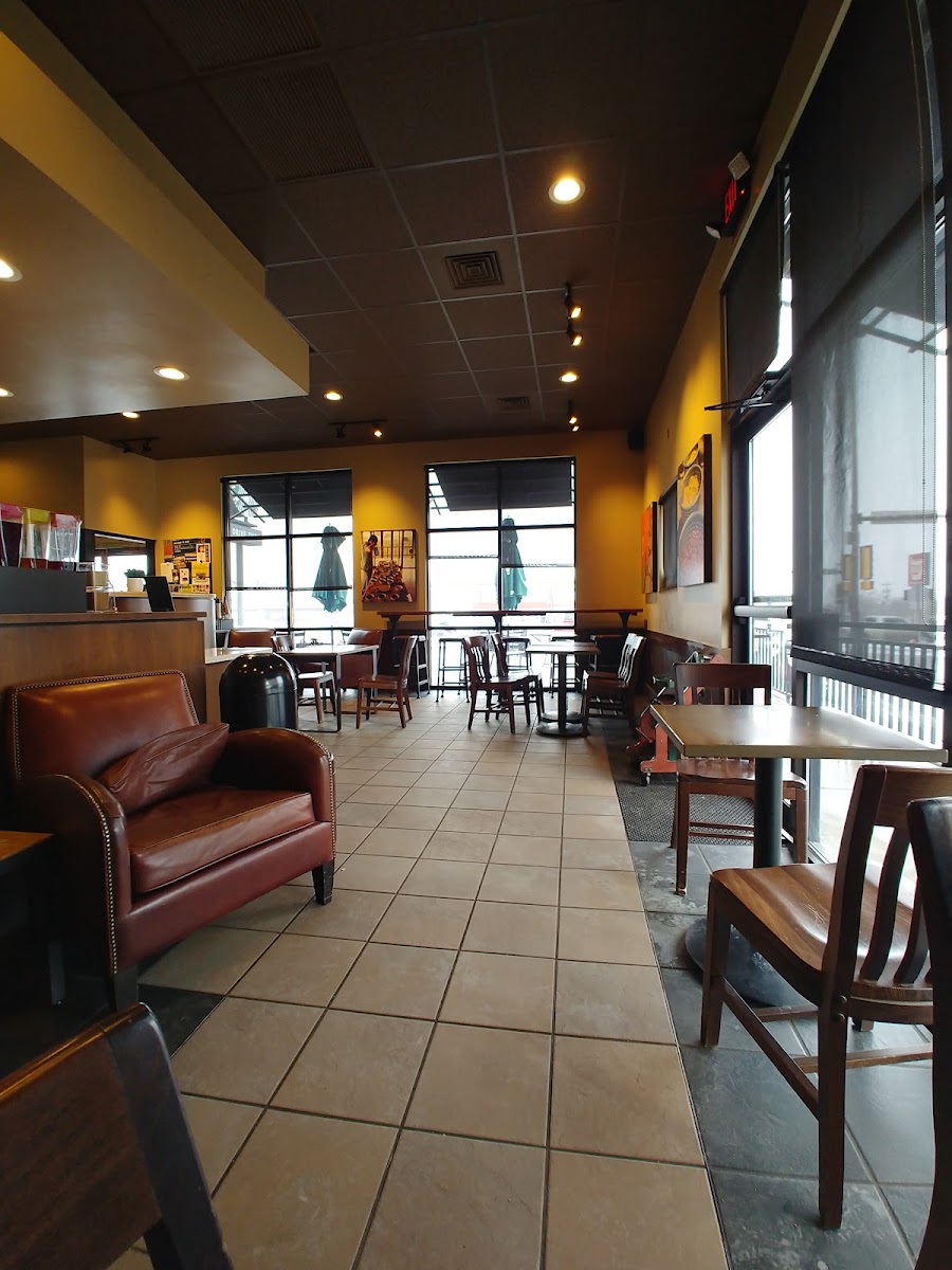 Starbucks Photo 4