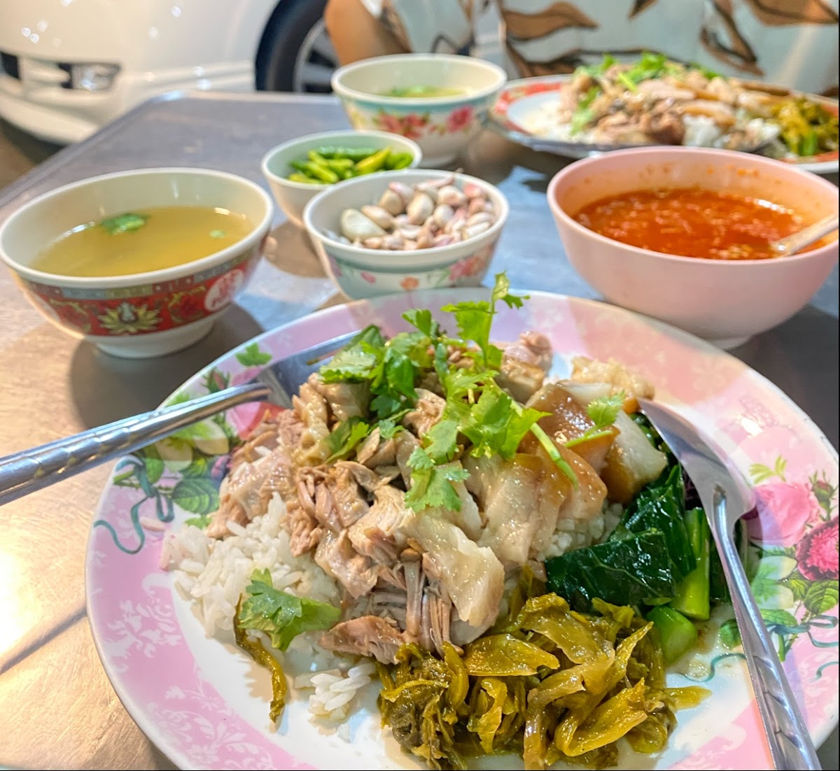 ขาหมู @JWM ตลาดเจริญวัฒนะ.นฐ Photo 2