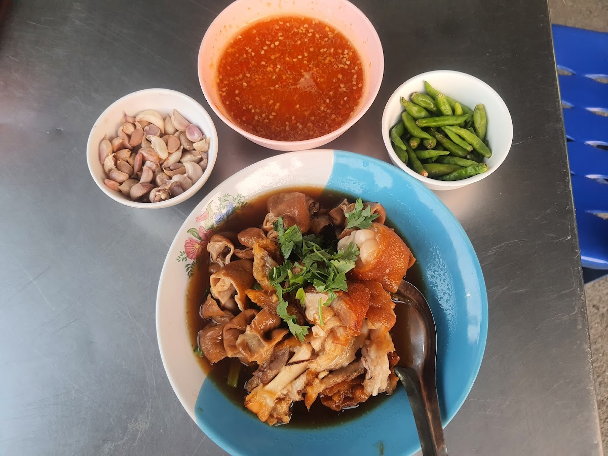 ขาหมู @JWM ตลาดเจริญวัฒนะ.นฐ Photo 3