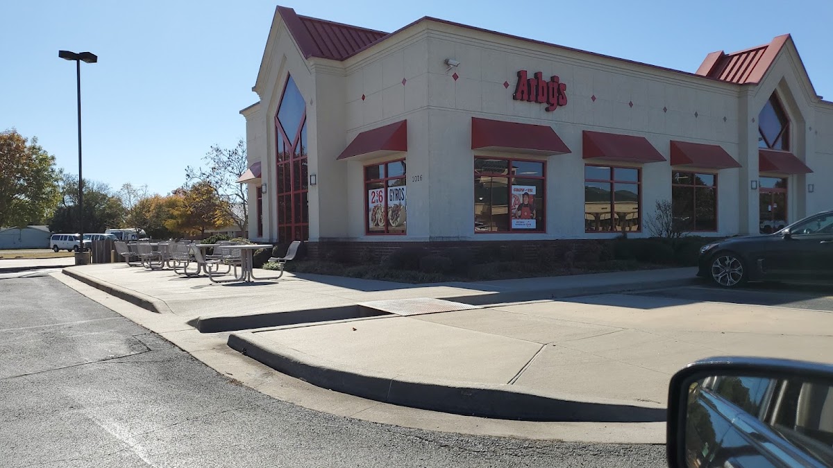 Arby's Photo 3