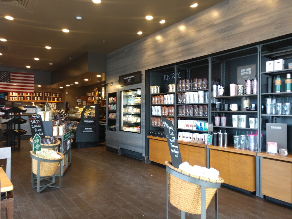 Starbucks Photo 3