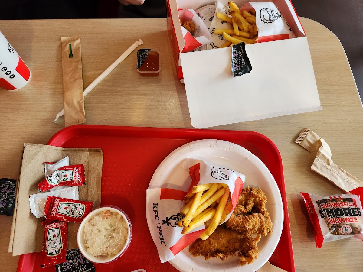 KFC Photo 10