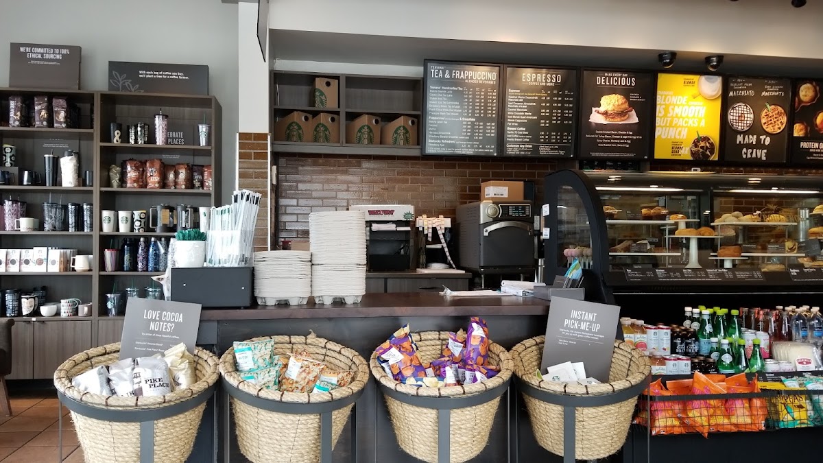 Starbucks Photo 4
