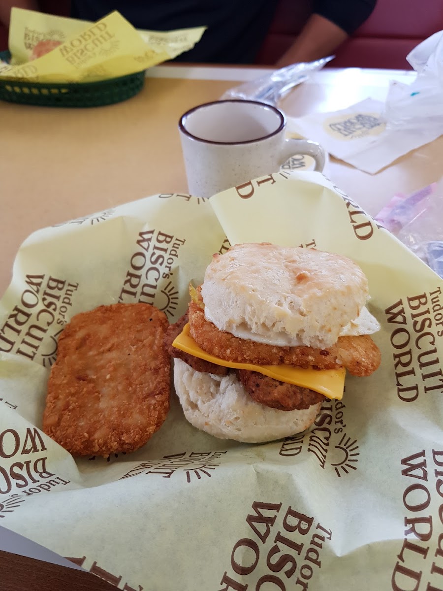 Tudor's Biscuit World Photo 7
