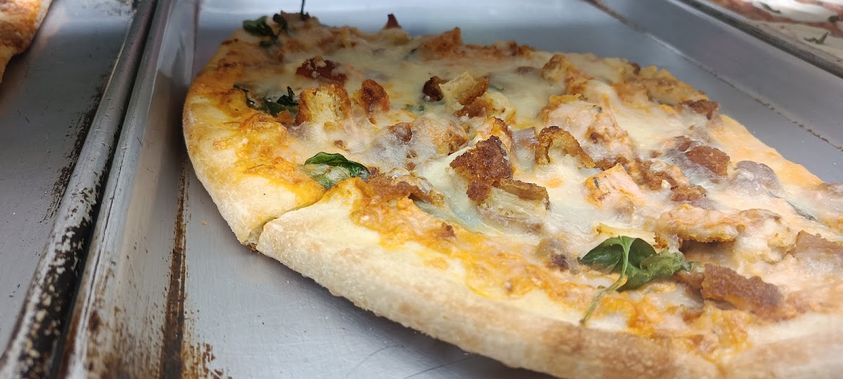 Gino's Pizza Photo 10