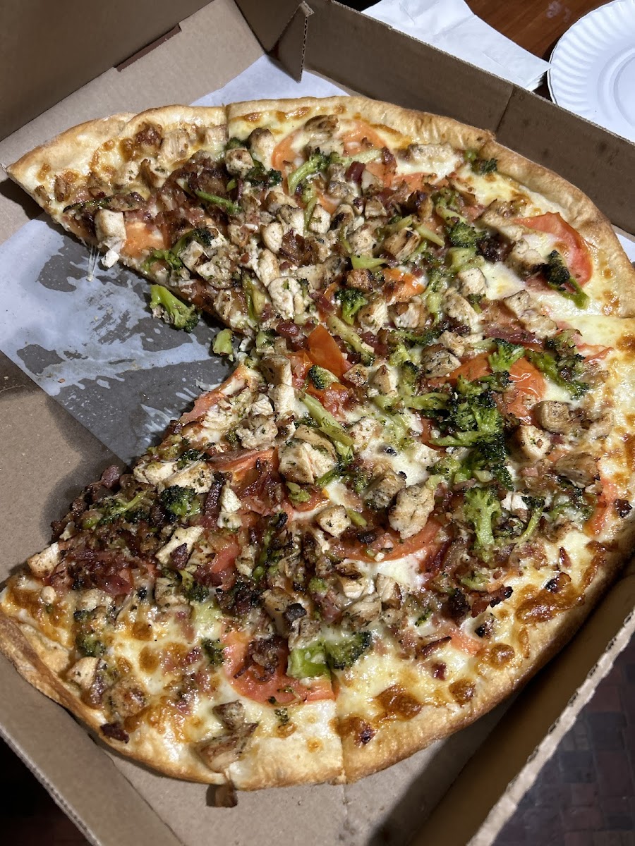 Gino's Pizza Photo 3