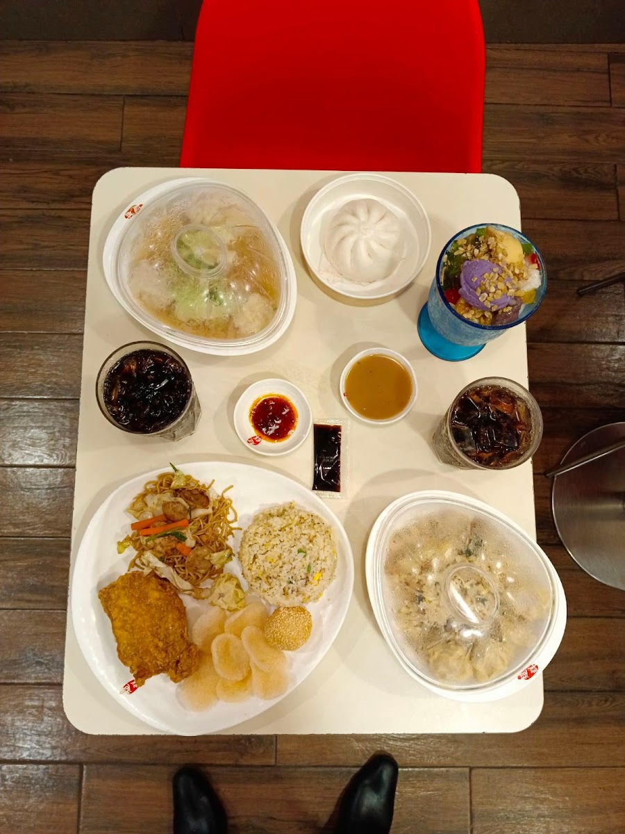 Chowking Photo 2