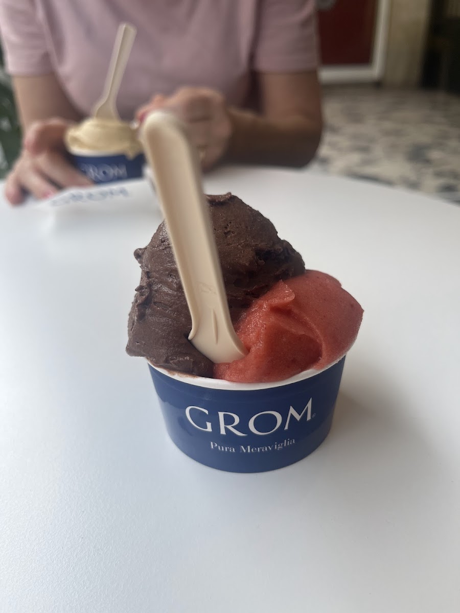 GROM Photo 5