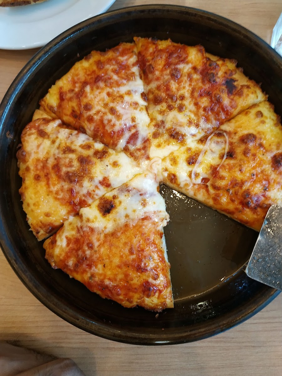Pizza Hut Photo 6