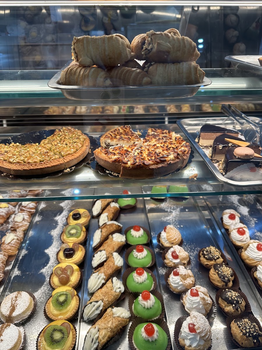 Paradise - Gelateria, Pasticceria Photo 6