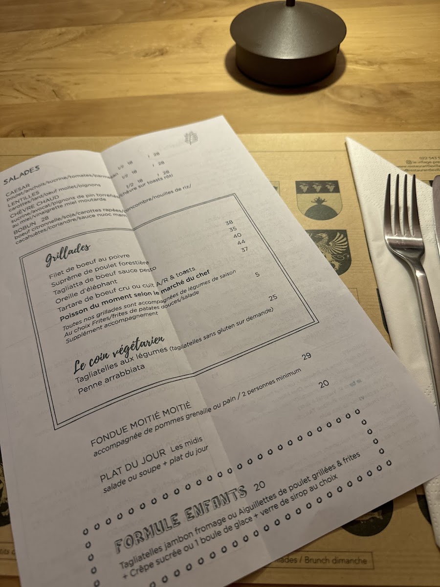 Le Village Photo Menu 9