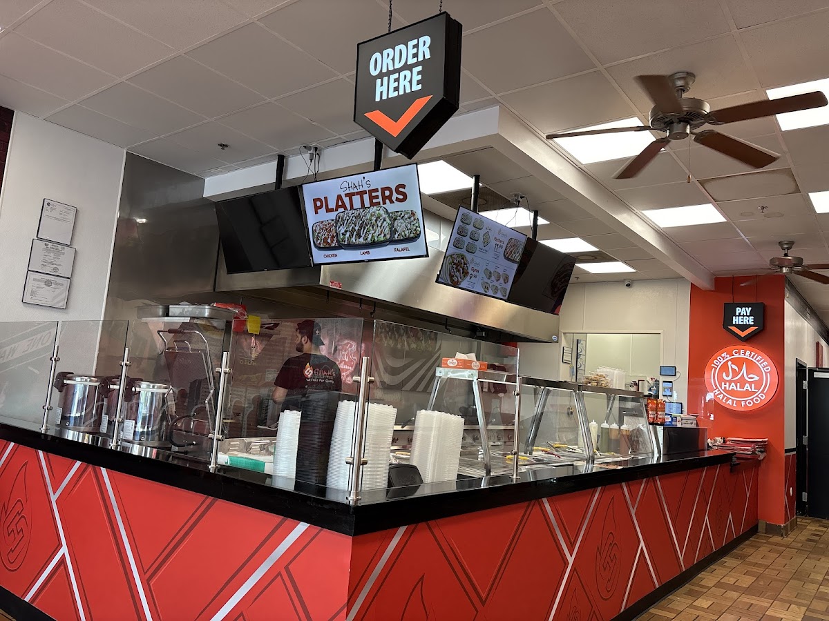 Shah's Halal Food Photo 6