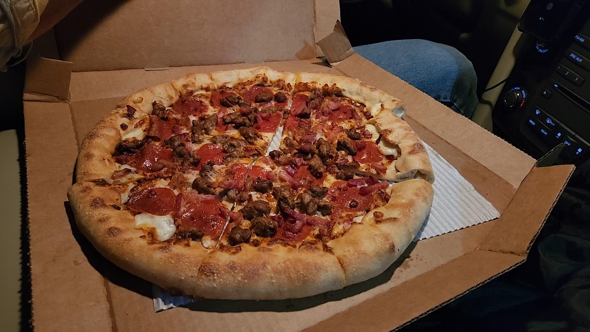 Pizza Hut Photo 2