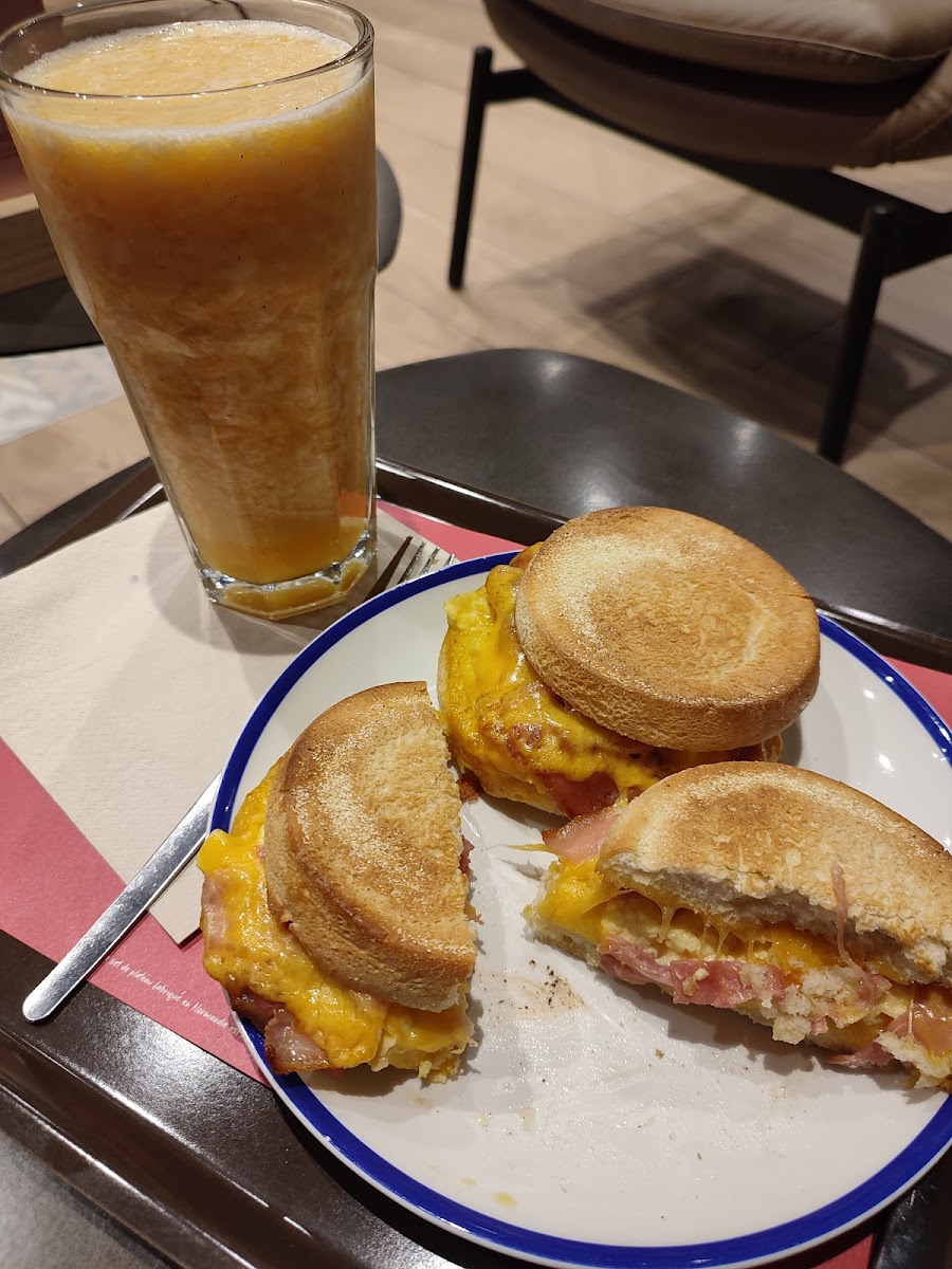 Columbus Café & Co Photo 8