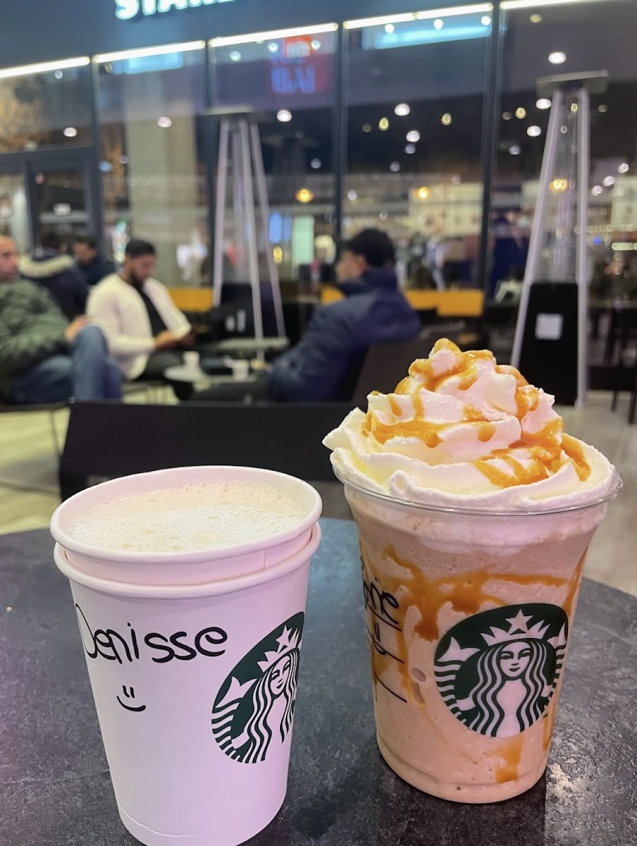 Starbucks Photo 5