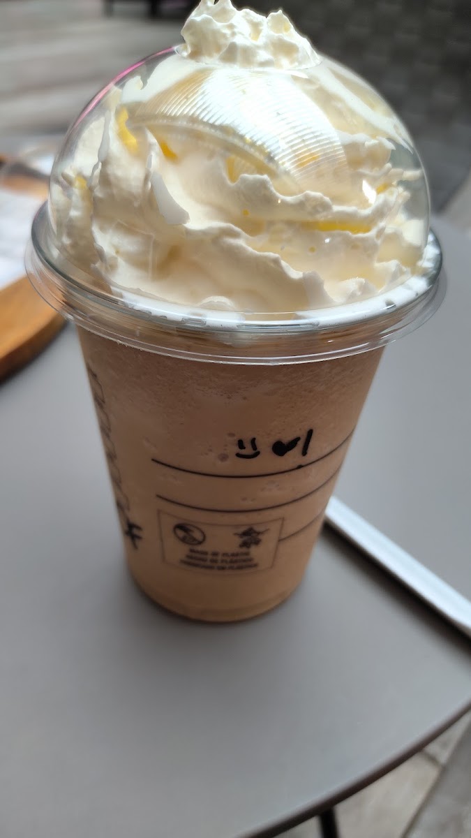 Starbucks Photo 9