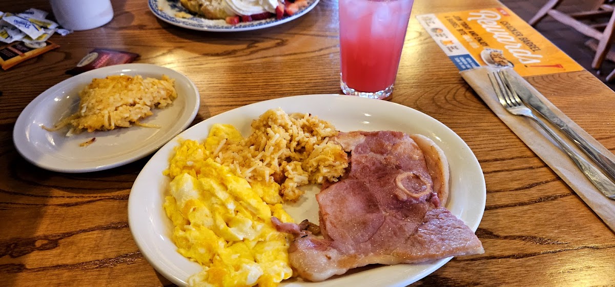 Cracker Barrel Old Country Store Photo 6