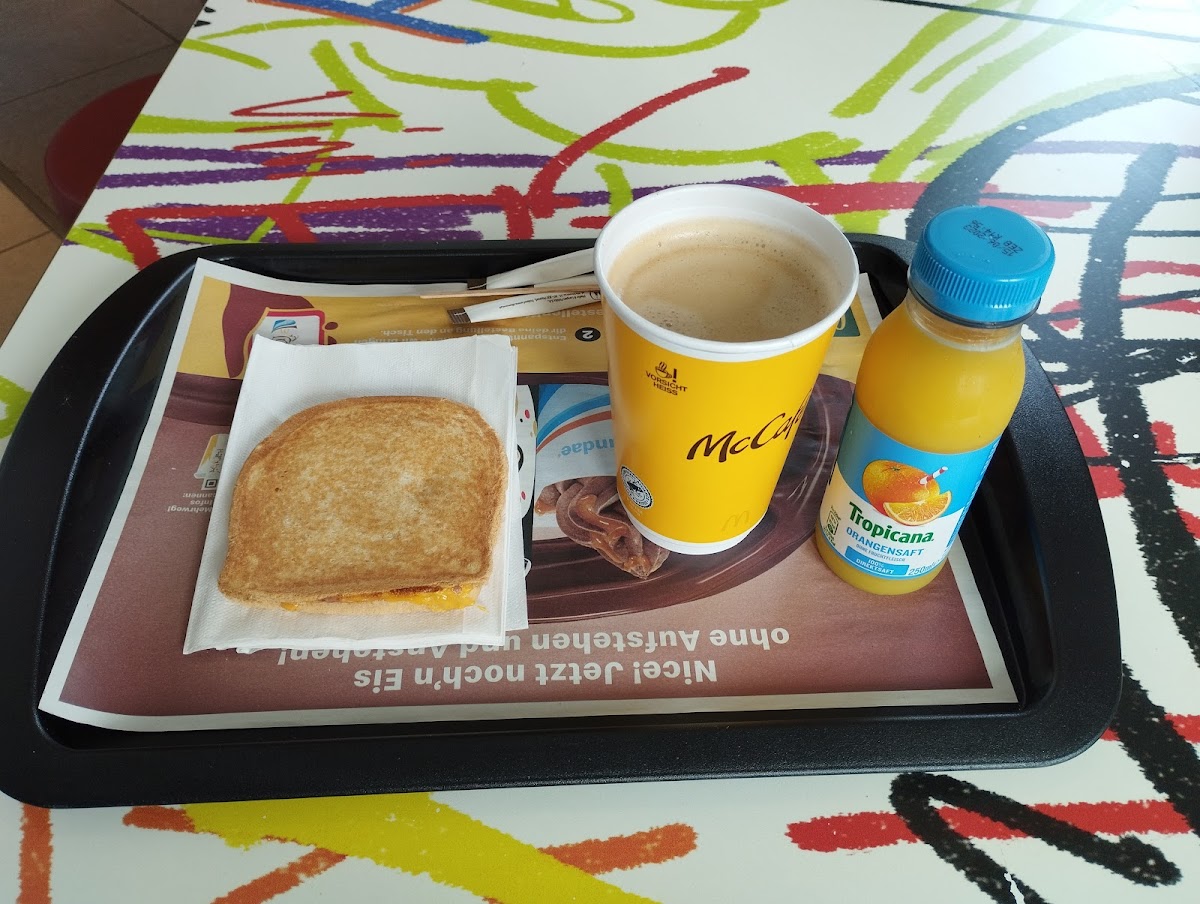 McDonald's Photo 10