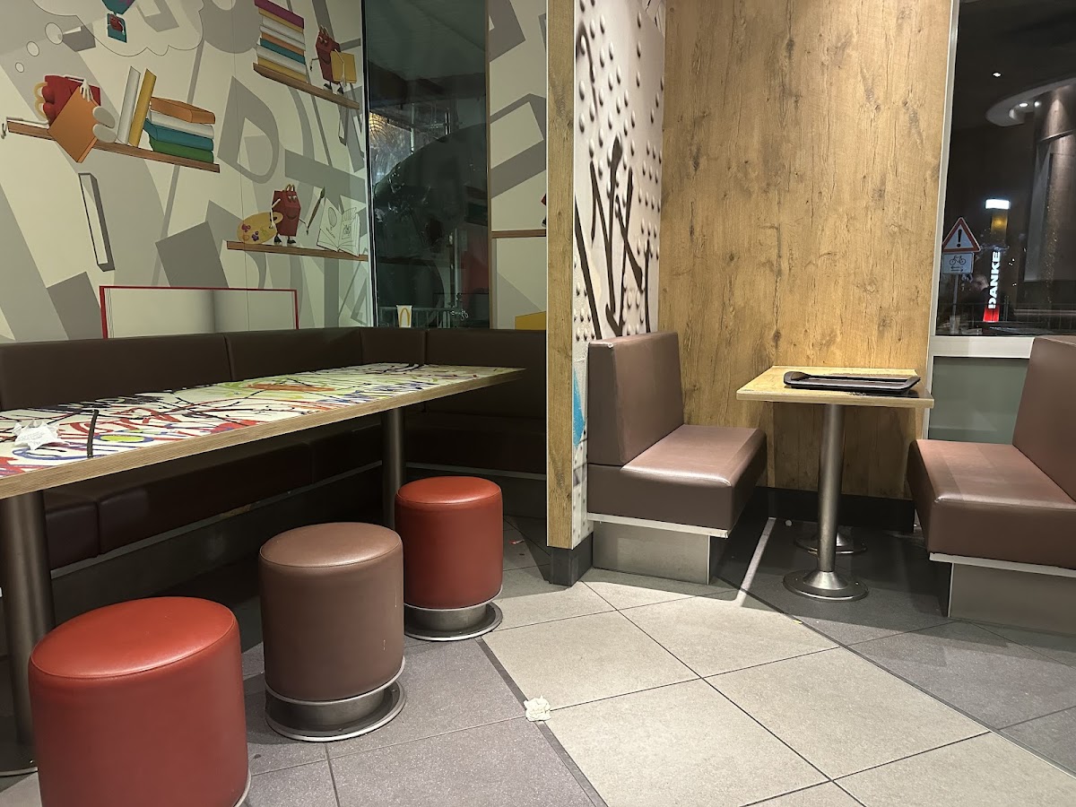 McDonald's Photo 4