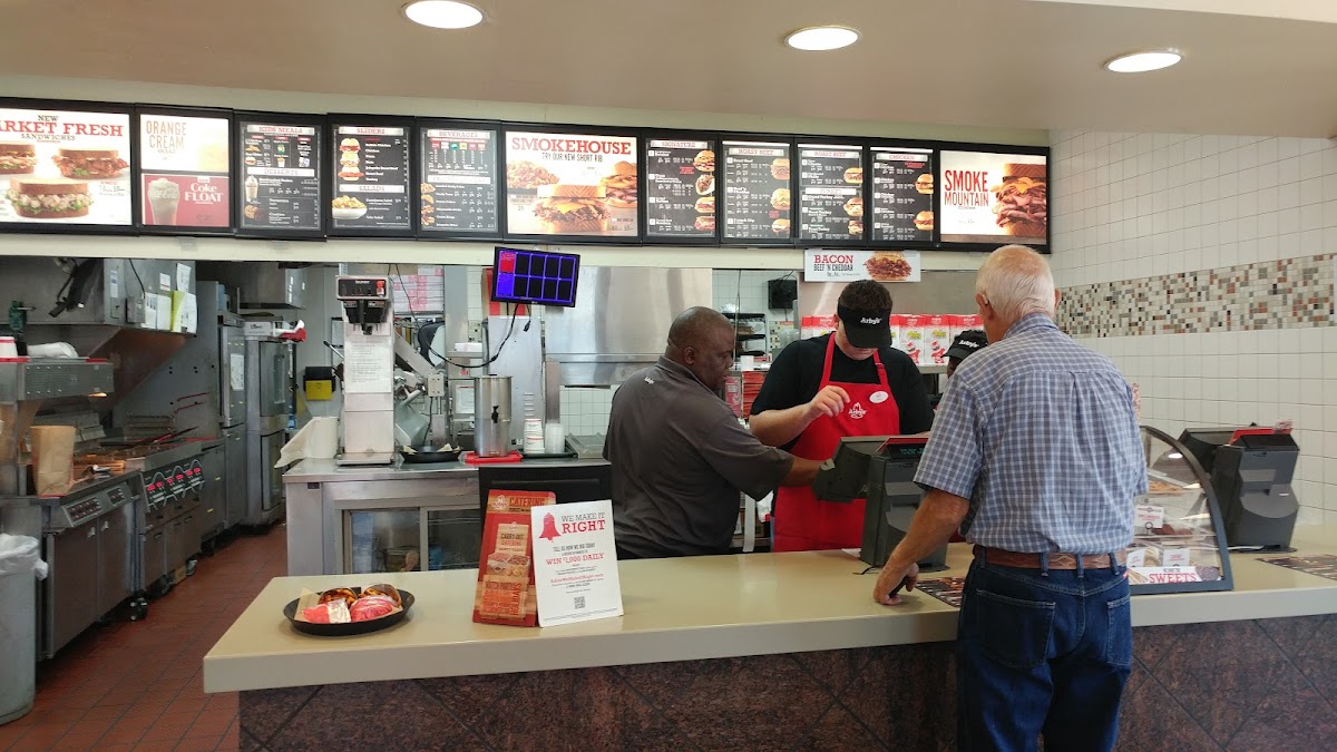 Arby's Photo 4