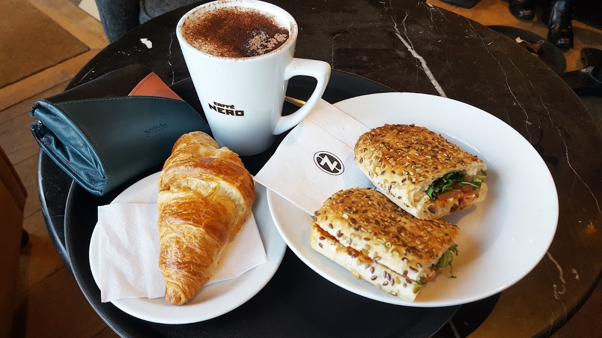 Caffè Nero Photo 6