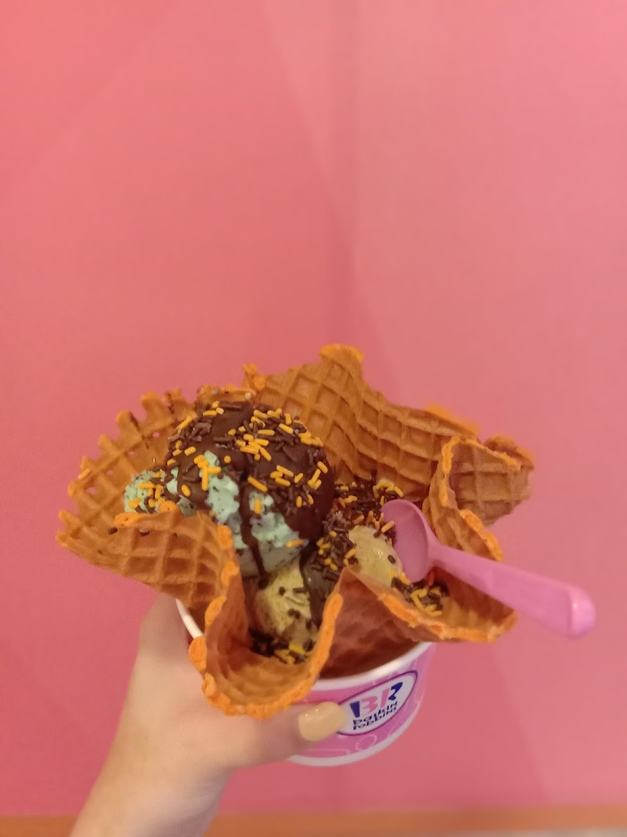 Baskin-Robbins Photo 10