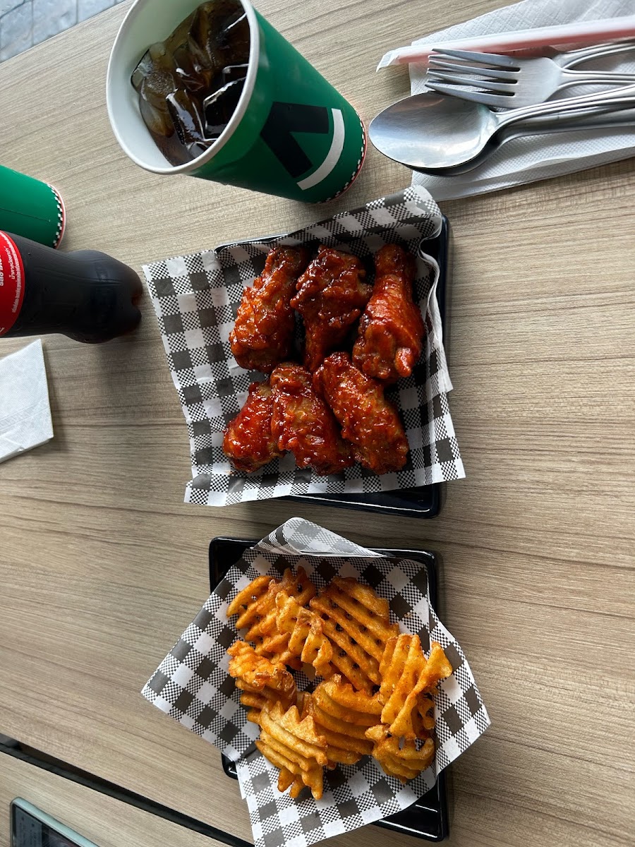 The Pizza Company Photo 7