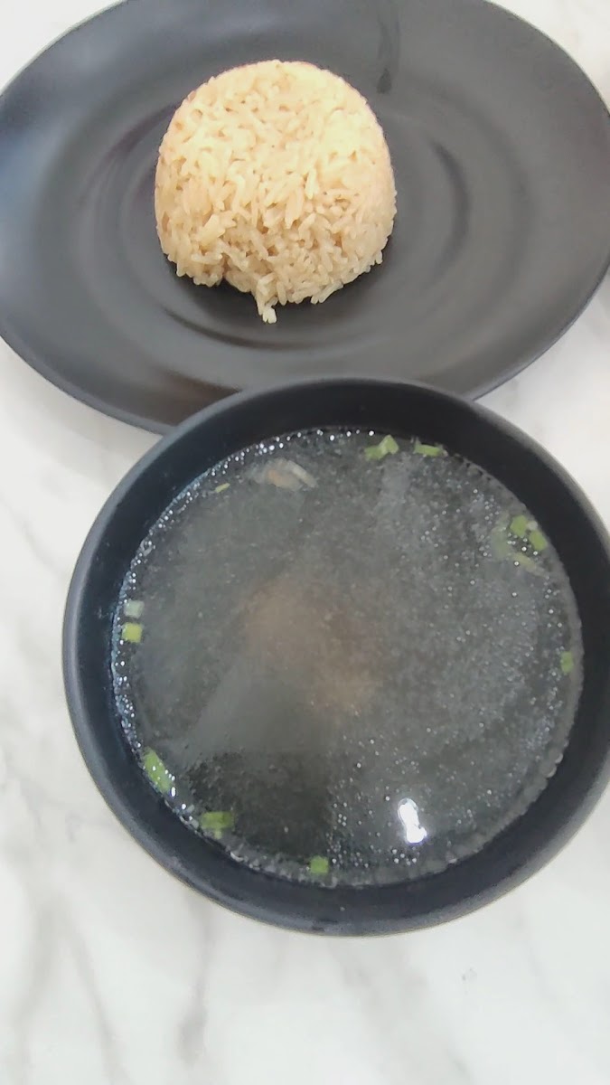 น้อง 5 ข้าวมันไก่ - ปทุมสายใน Photo 2