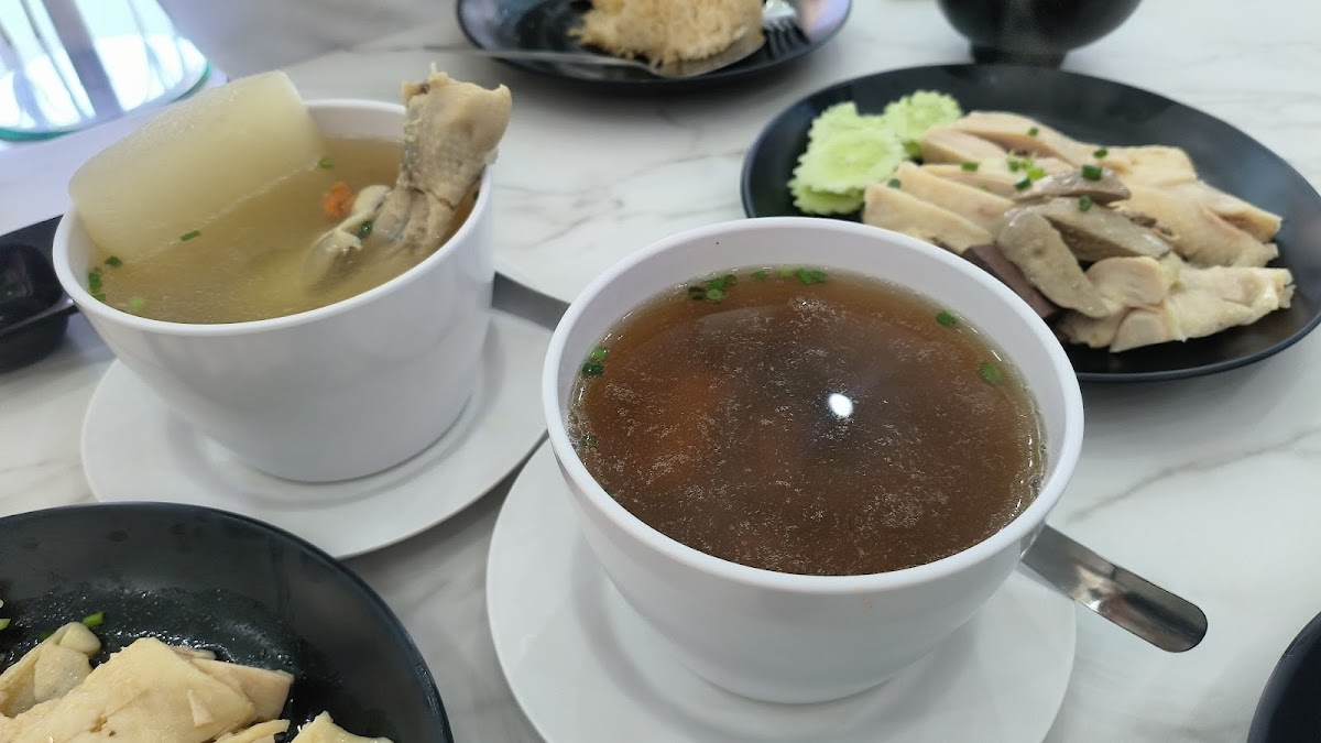 น้อง 5 ข้าวมันไก่ - ปทุมสายใน Photo 8