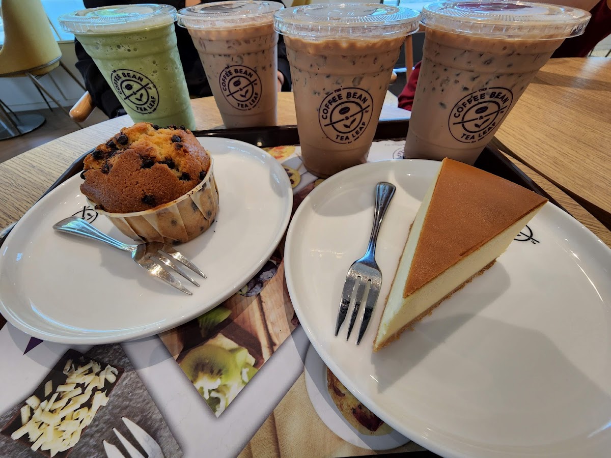 The Coffee Bean & Tea Leaf Photo 9