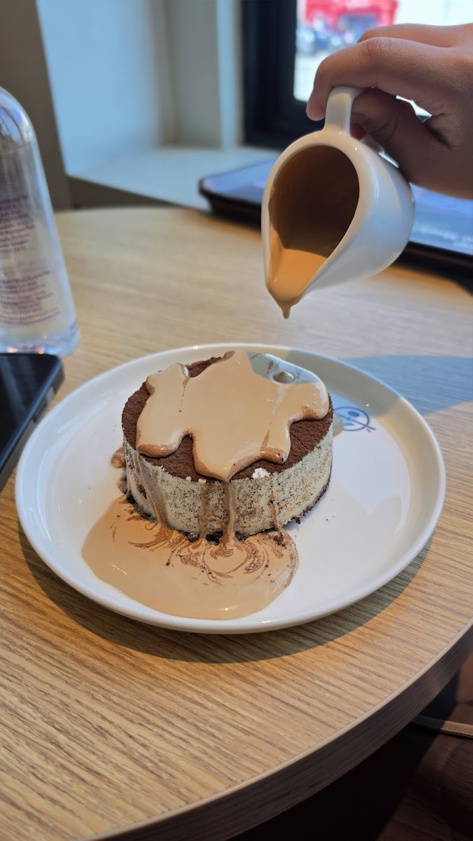 The Coffee Bean & Tea Leaf Photo 3