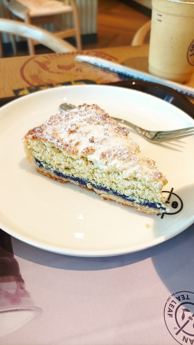 The Coffee Bean & Tea Leaf Photo 5