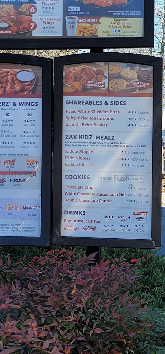 Zaxby's Chicken Fingers & Buffalo Wings Photo Menu 4