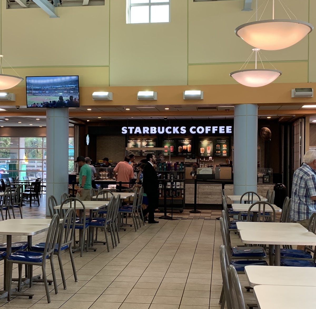 Starbucks Photo 3