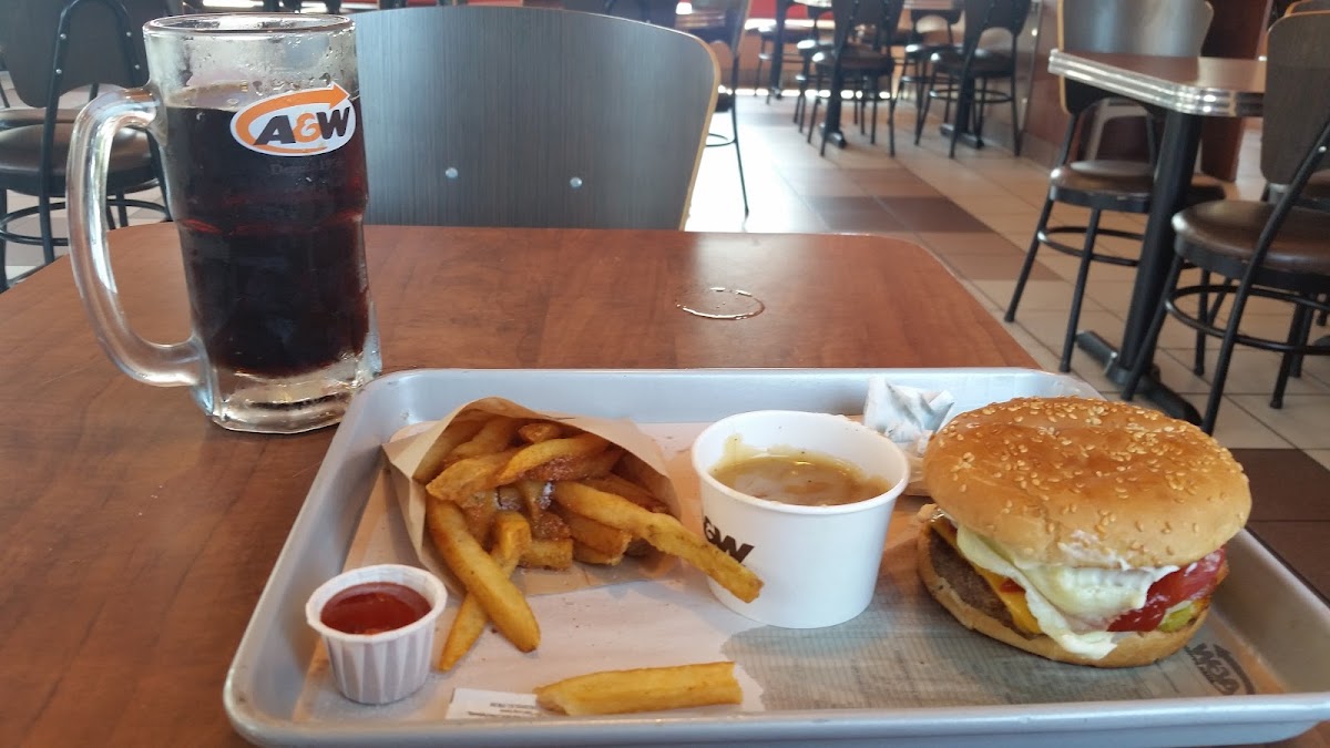 A&W Canada Photo 10