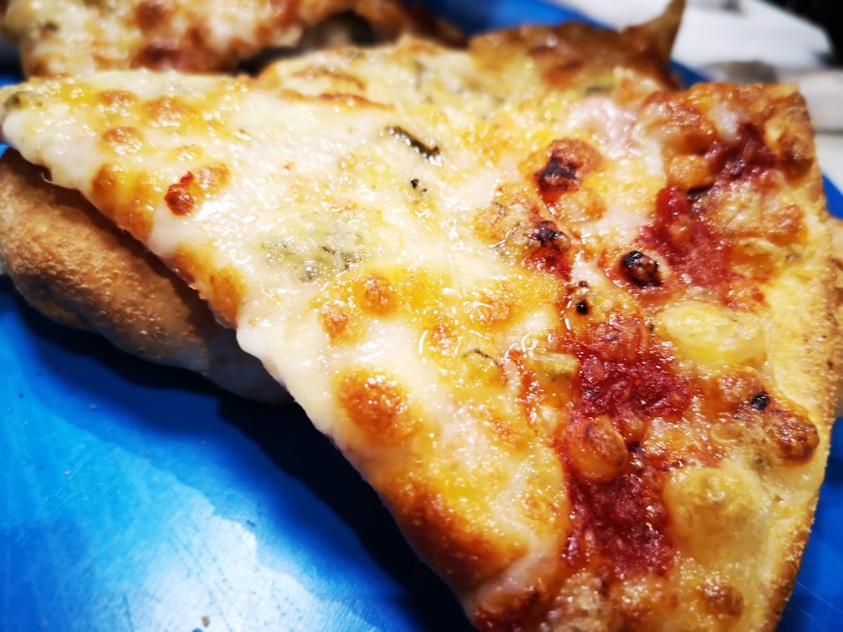 Domino's Pizza Photo 8