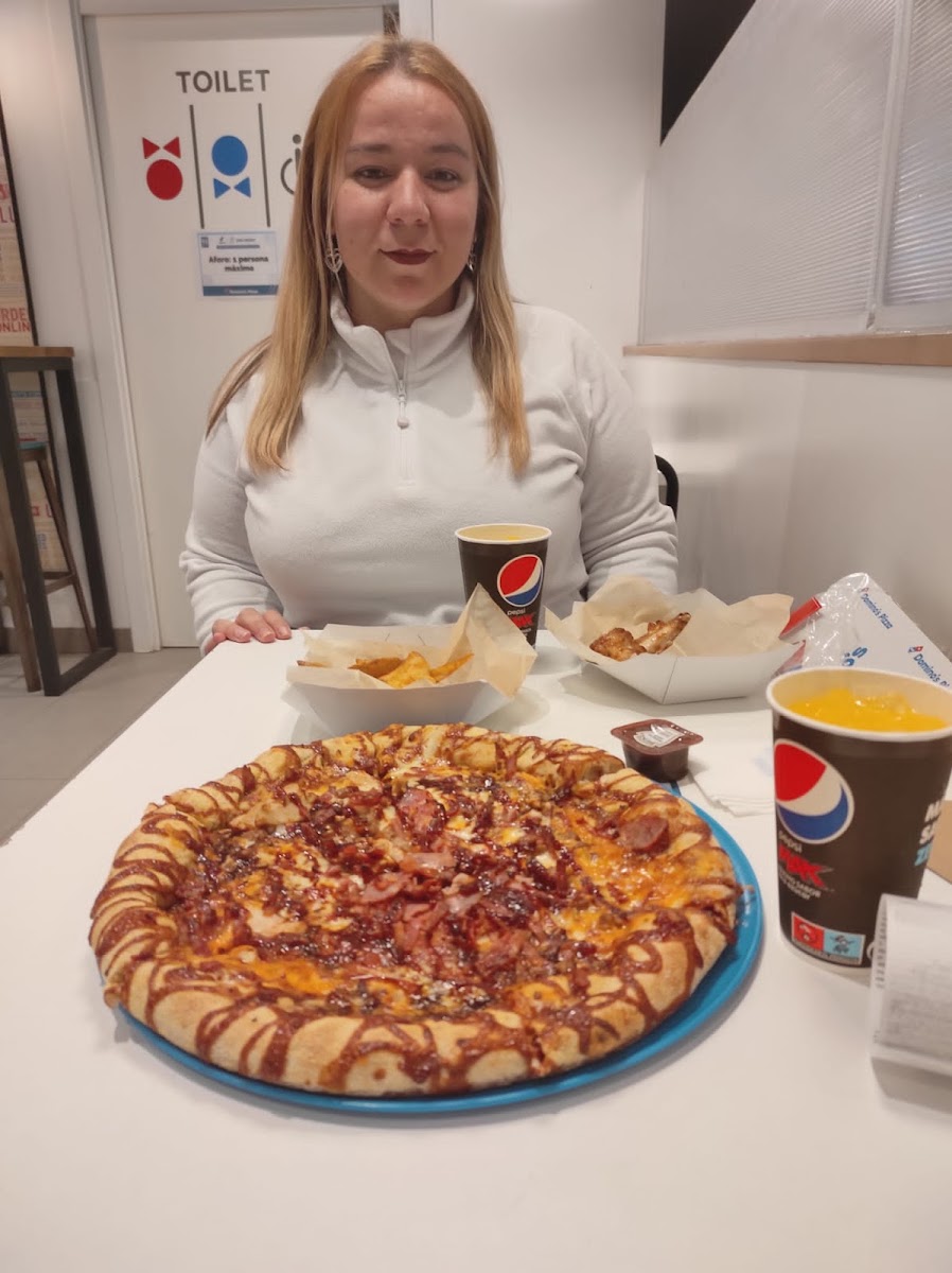 Domino's Pizza Photo 5