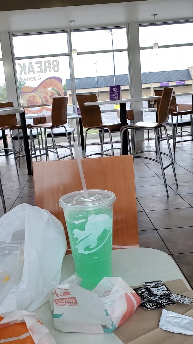 Taco Bell Photo 2