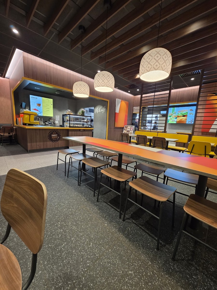 McDonald's Photo 4