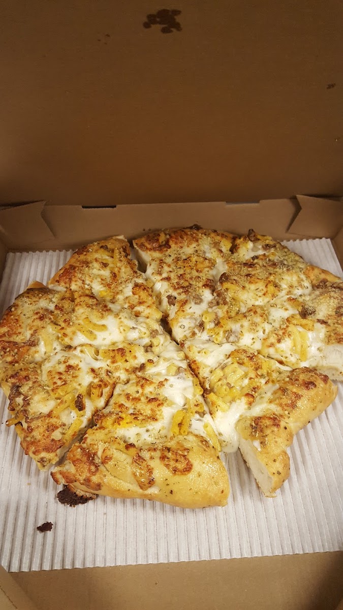 Pizza Hut Photo 3